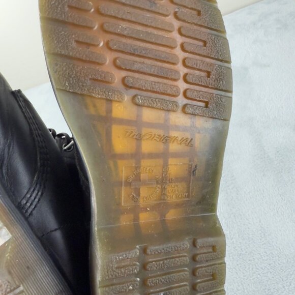 Black Leather Boots - Picture 14 of 15